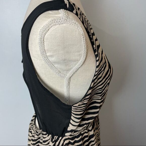Forever 21 Cream & Black zebra Animal Print Sleeveless Open Back Maxi Dress L - Picture 3 of 14